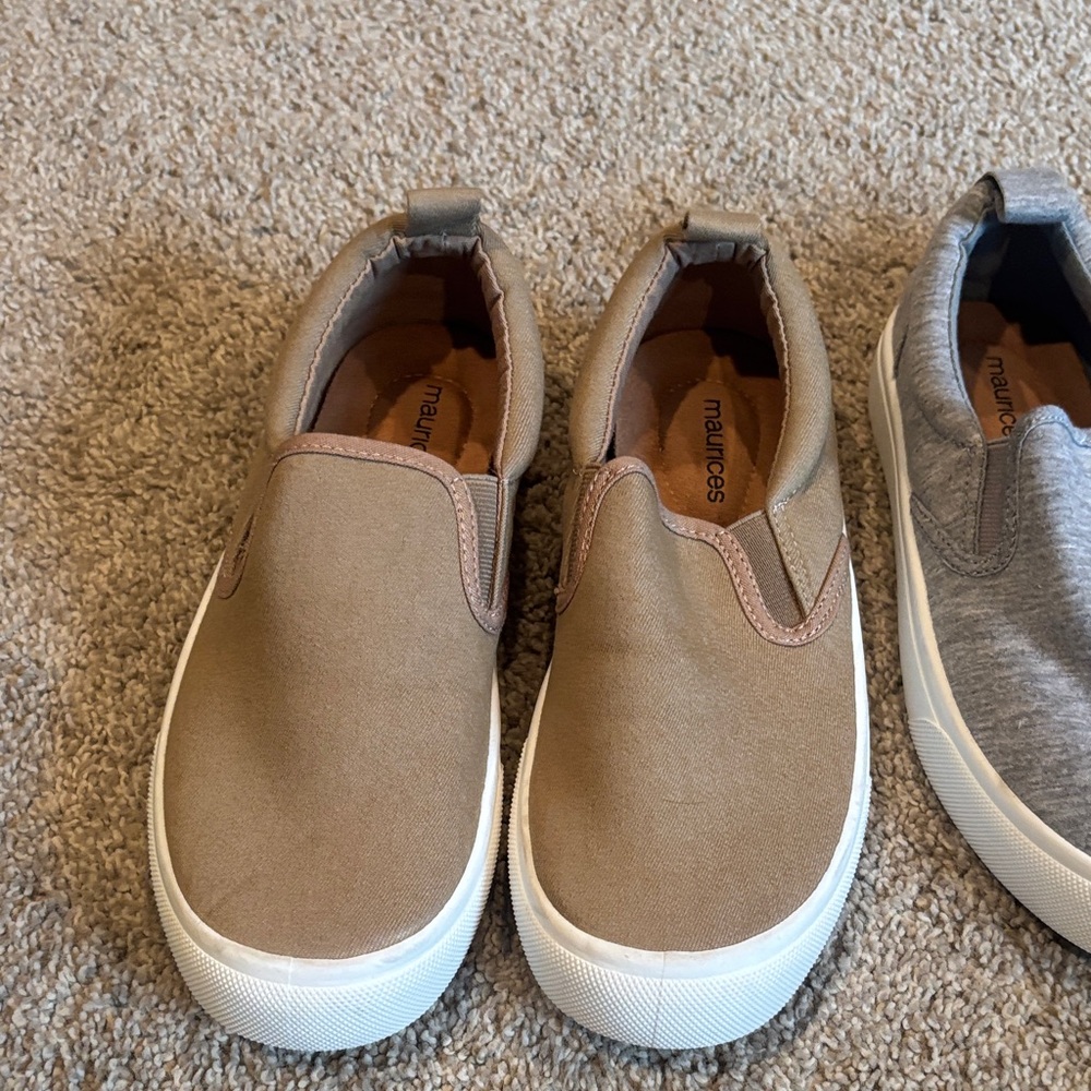 Maurice’s slip ons - Picture 11 of 15